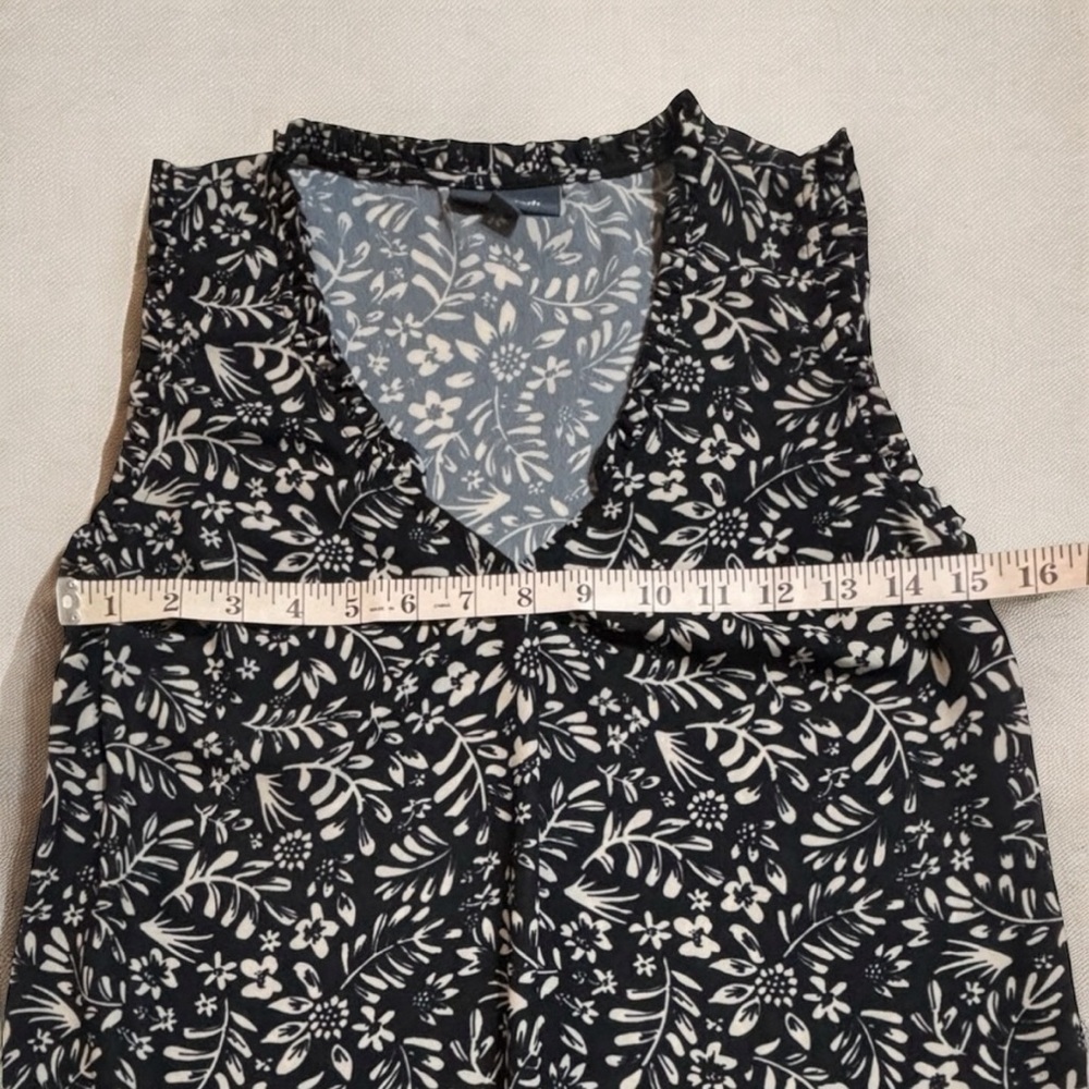 ModCloth Floral Ruffle Blouse - Picture 7 of 14